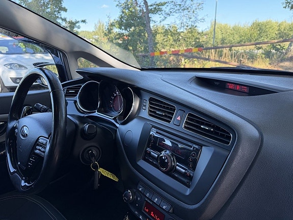 Kia Ceed 17 of 26