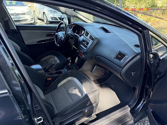 Kia Ceed 11 of 26