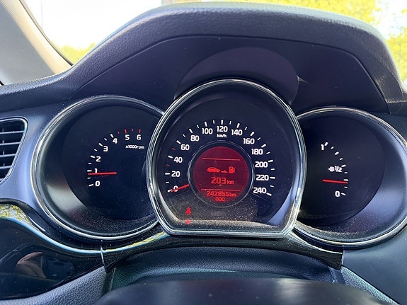 Kia Ceed 26 of 26