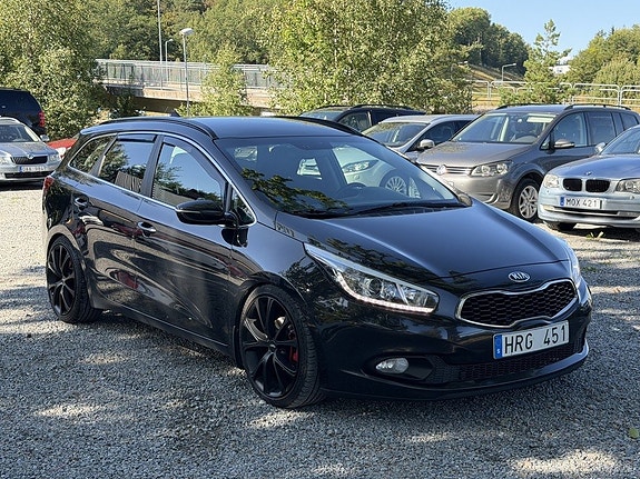 Kia Ceed 2 of 26
