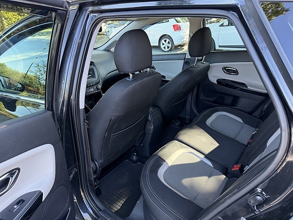 Kia Ceed 20 of 26