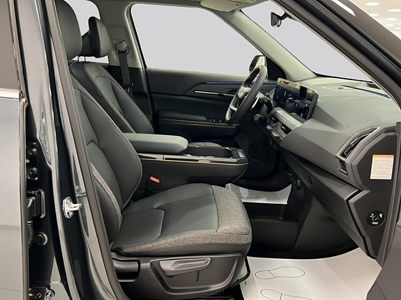 Kia EV5 16 of 28
