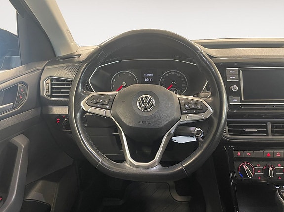 Volkswagen T-Cross 14 of 26