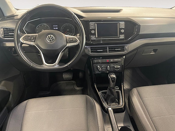 Volkswagen T-Cross 11 of 26