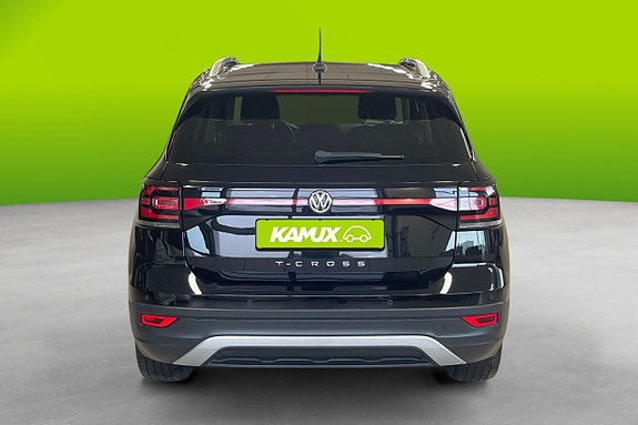 Volkswagen T-Cross 5 of 26