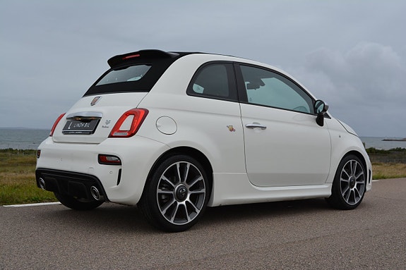 Abarth 595C 10 of 30
