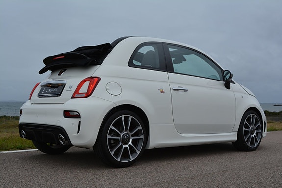 Abarth 595C 9 of 30