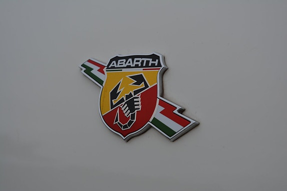 Abarth 595C 16 of 30
