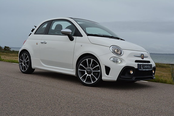 Abarth 595C 13 of 30