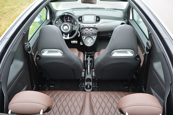 Abarth 595C 25 of 30