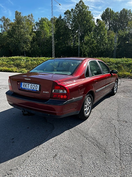 Volvo S80 3 of 8