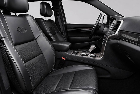 Jeep Grand Cherokee 13 of 20