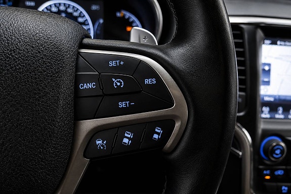 Jeep Grand Cherokee 19 of 20