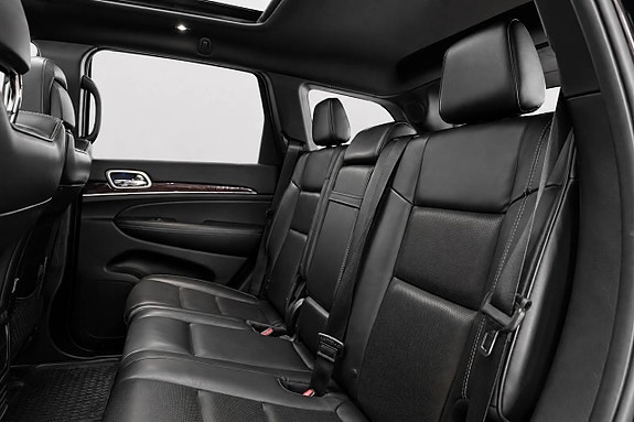 Jeep Grand Cherokee 10 of 20