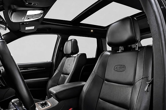 Jeep Grand Cherokee 9 of 20