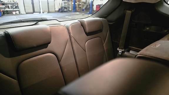 Hyundai Santa Fe 16 of 30