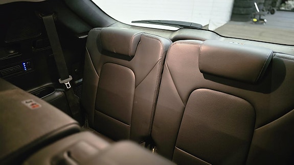 Hyundai Santa Fe 15 of 30