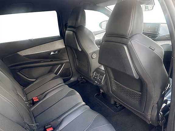 Peugeot 5008 12 of 14