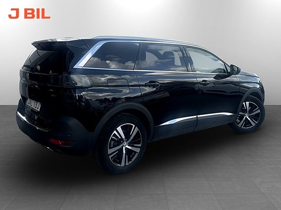 Peugeot 5008 3 of 14