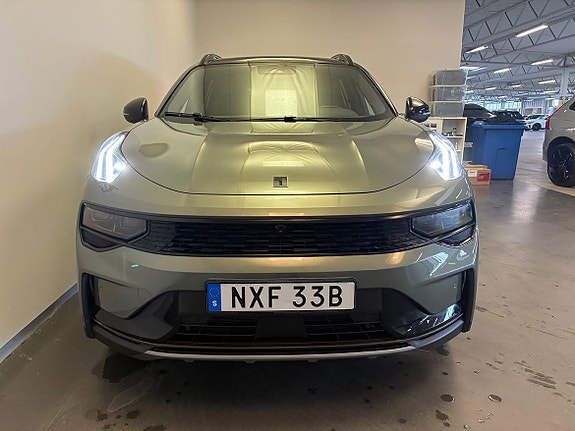 Lynk & Co 01 2 of 22
