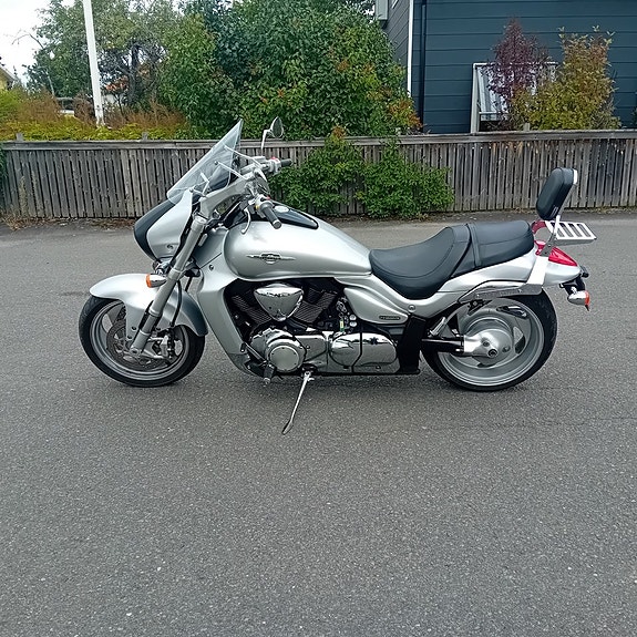 Suzuki INTRUDER M1800R 5 of 6