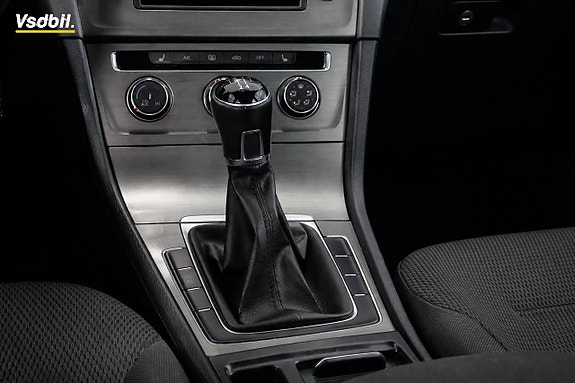 Volkswagen Golf I 21 of 23