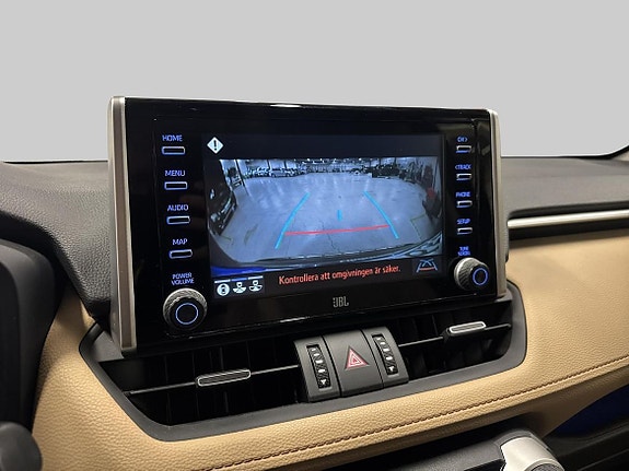 Toyota RAV4 17 of 24
