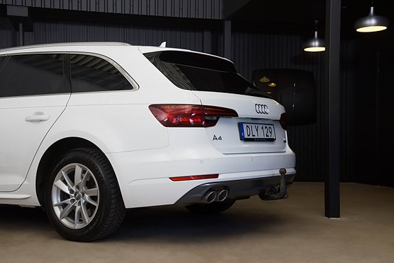 Audi A4 7 of 16