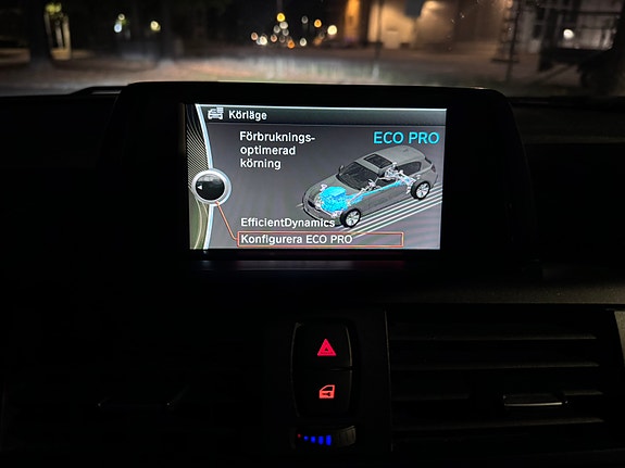 BMW 118d 22 of 30