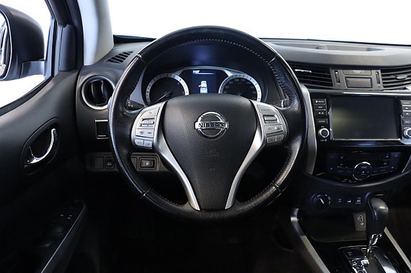 Nissan Navara 7 of 17
