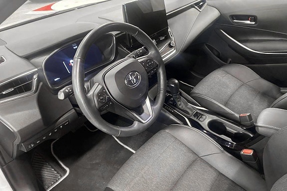 Toyota Corolla 10 of 12