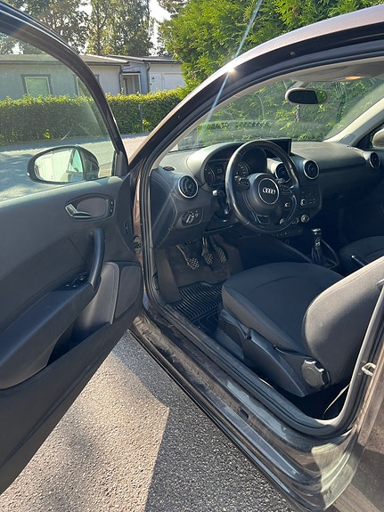 Audi A1 4 of 4