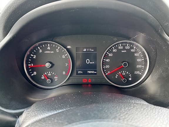 Kia Stonic 8 of 15