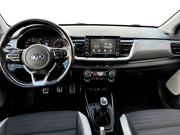 Kia Stonic 6 of 15