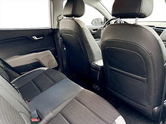 Kia Stonic 12 of 15