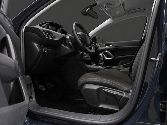 Peugeot 308 SW 6 of 17