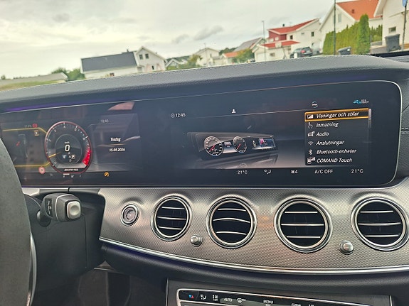 Mercedes-Benz E63 5 of 7