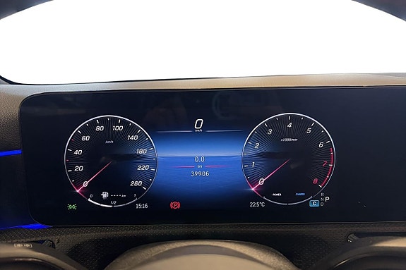 Mercedes-Benz A200 14 of 21