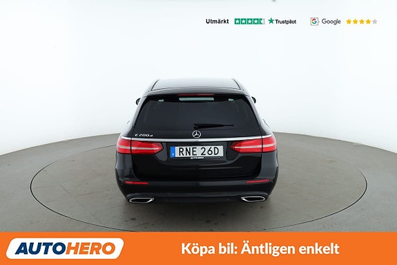 Mercedes-Benz E200 4 of 30