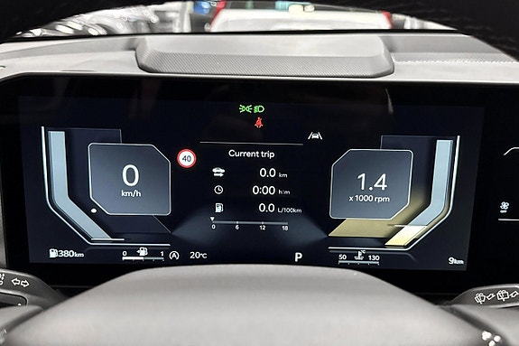 Kia Seltos 9 of 18