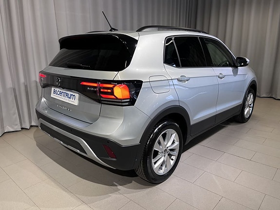 Volkswagen T-Cross 5 of 15