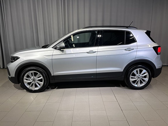 Volkswagen T-Cross 3 of 15