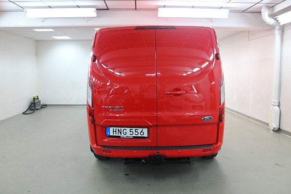 Ford Transit Custom 5 of 13
