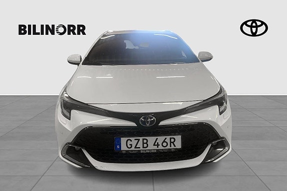 Toyota Corolla 6 of 12