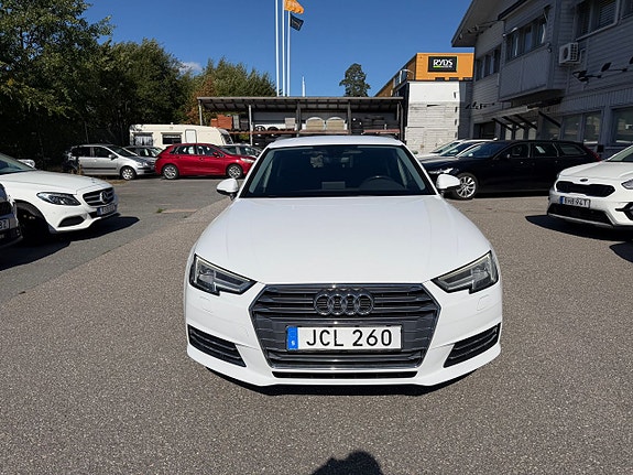 Audi A4 8 of 20