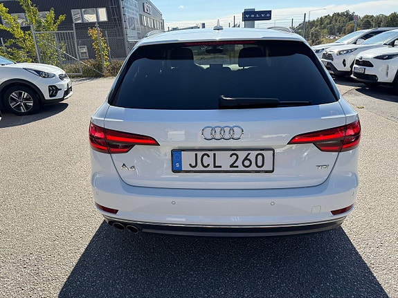Audi A4 4 of 20