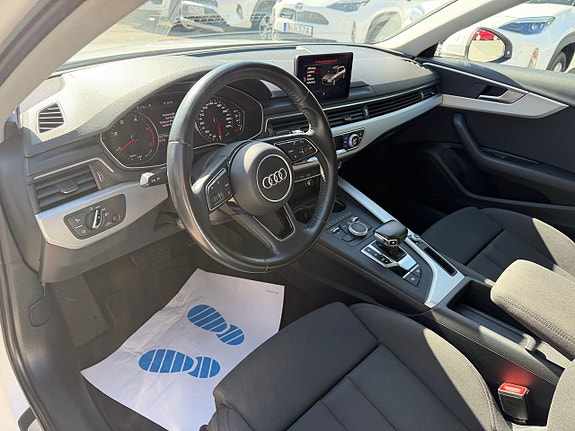 Audi A4 10 of 20