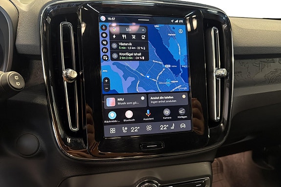 Volvo XC40 20 of 25