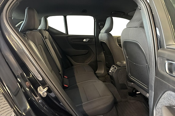 Volvo XC40 23 of 25