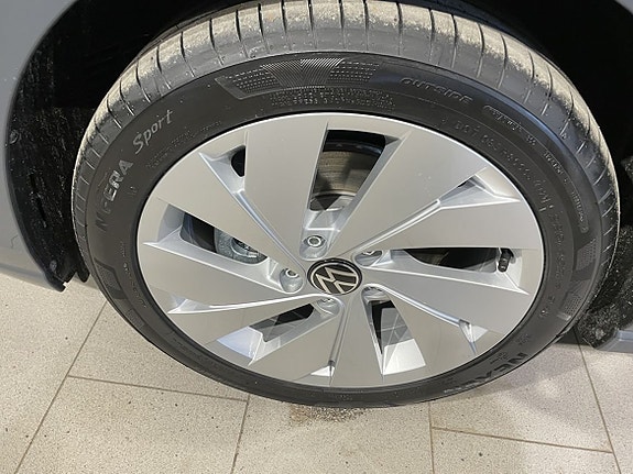 Volkswagen Golf I 9 of 18